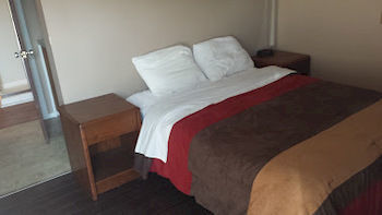 Travellers Rest Motel Salmon Arm Εξωτερικό φωτογραφία